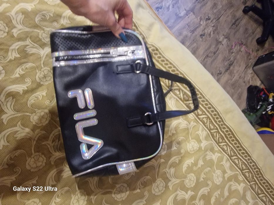 Сумка кожанная Fila