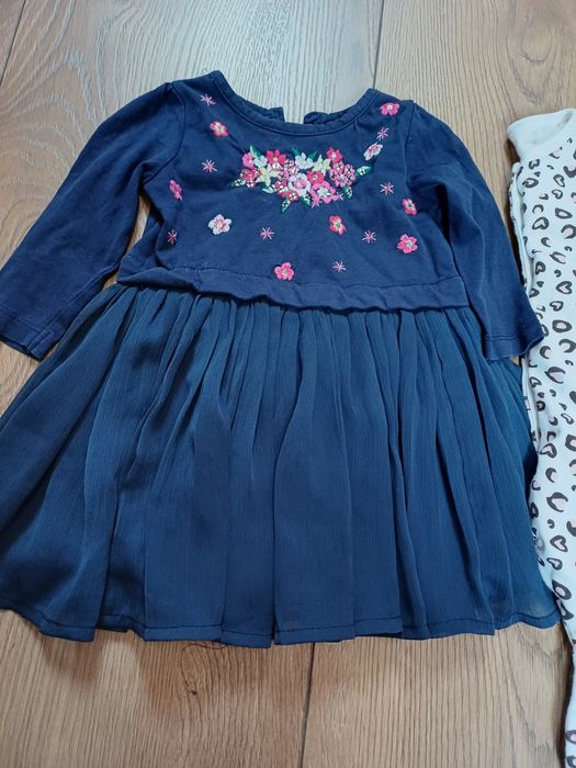 Komplet ubranek dla dziewczynki rozm. 68