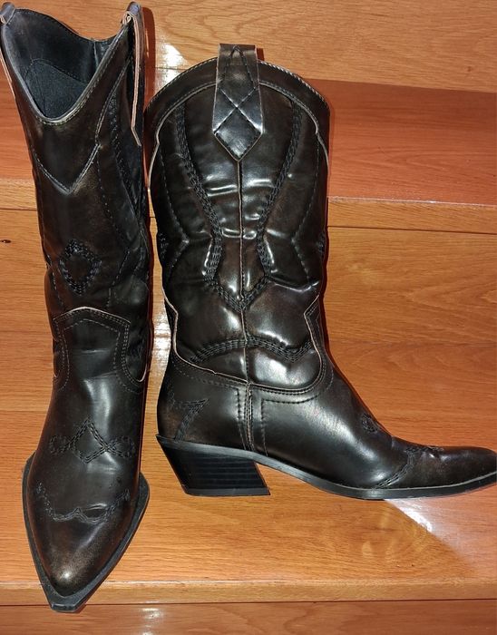 Botas cowboy texanas n 36 da marca stradivarius como novas