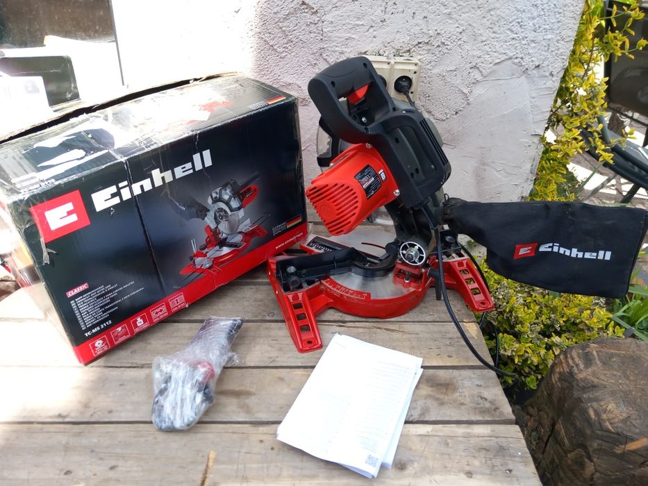 Piła ukośnica Einhell 1600 W 210 mm