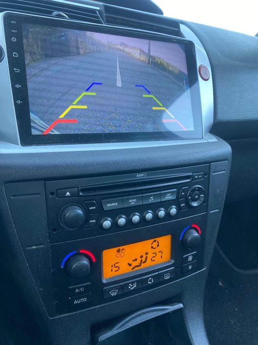 Citroën C4 — fotografia 12