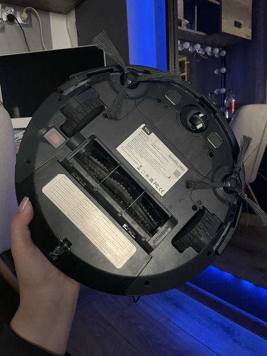 Odkurzacz robot sprzątający z stacją ładującą TCL