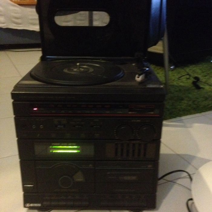 Turntable module (record player) - No speakers64409204303490122