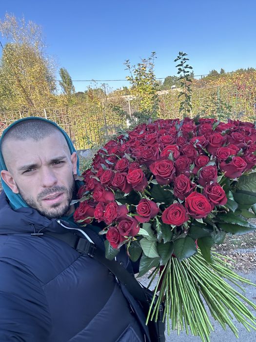 Троянди/розы/rose з доставкою!