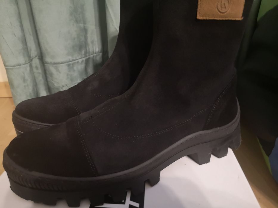 Botki zamszowe skórzane Lamanti