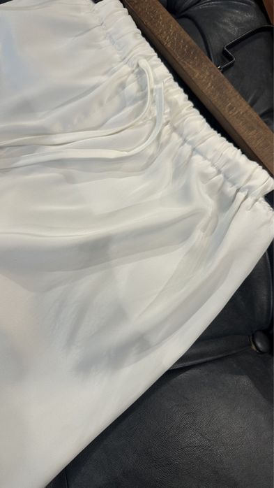 Атласні штани молочні/ білі