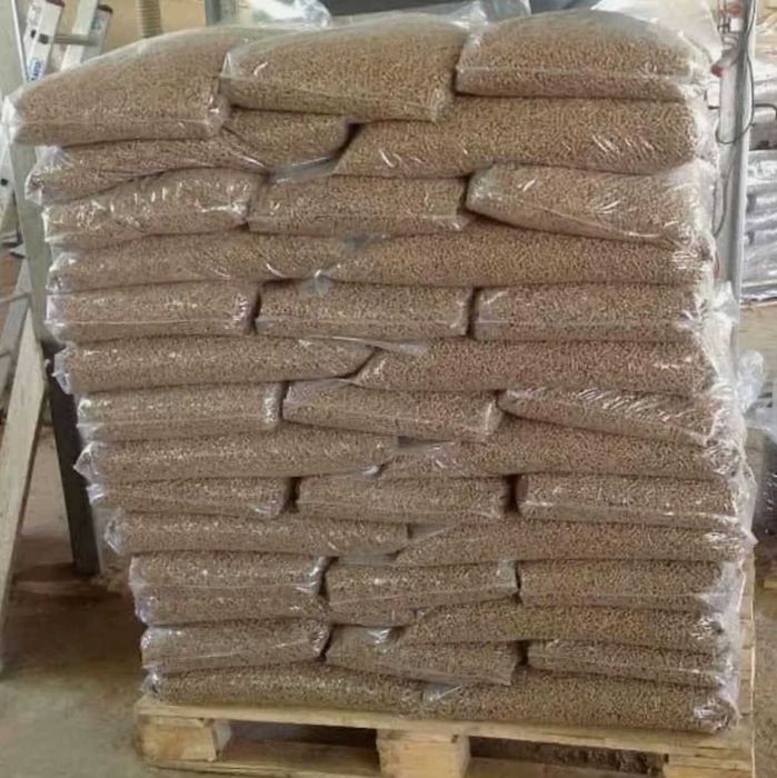 Пелети та брикети для опалення — доставка і консультація