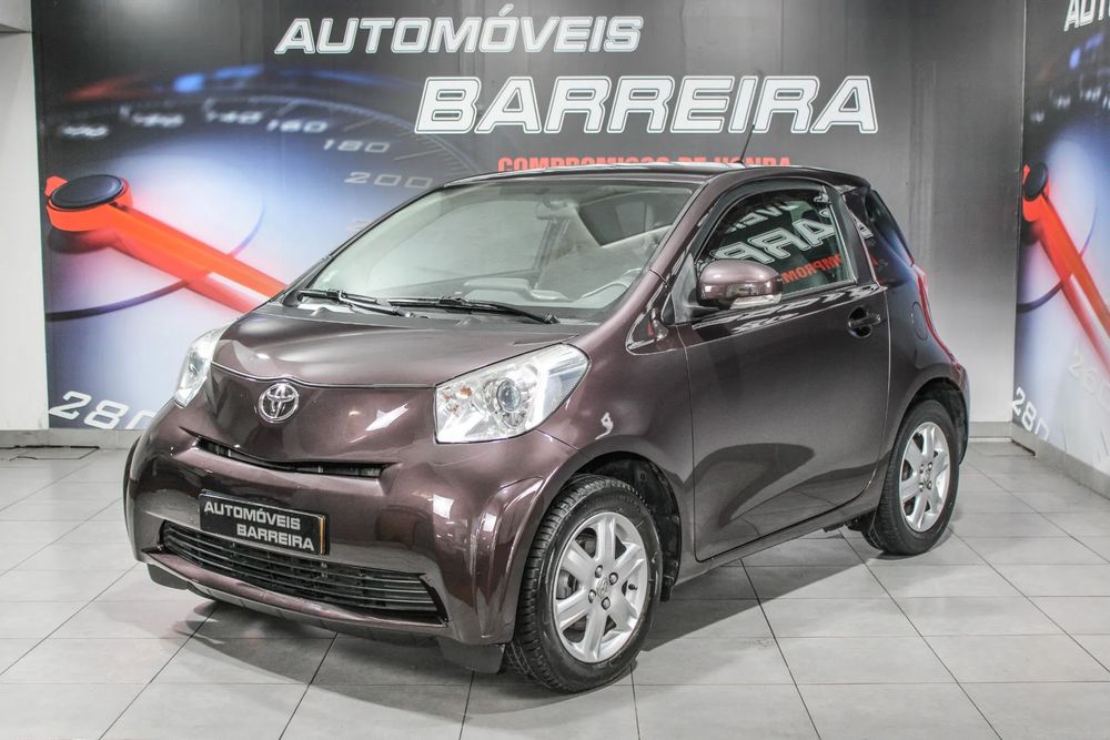 Toyota iQ 1.0 VVT-i Essential+AC