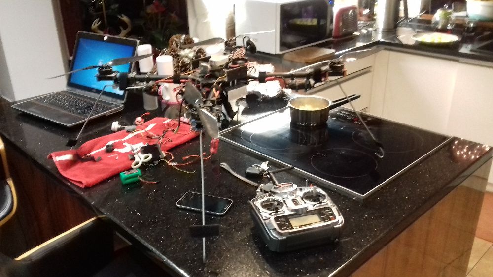 Dron fpv kl 650 baza Tarot odbiornik Spektrum AR6200 gimbal naprawa