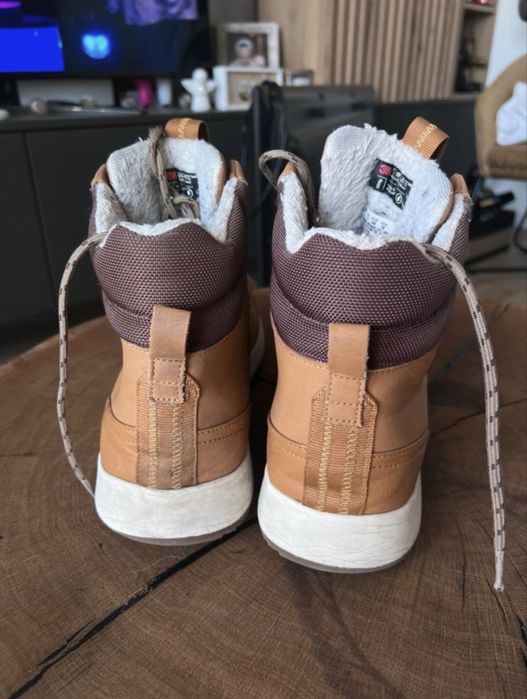 Męskie zimowe buty Lacoste