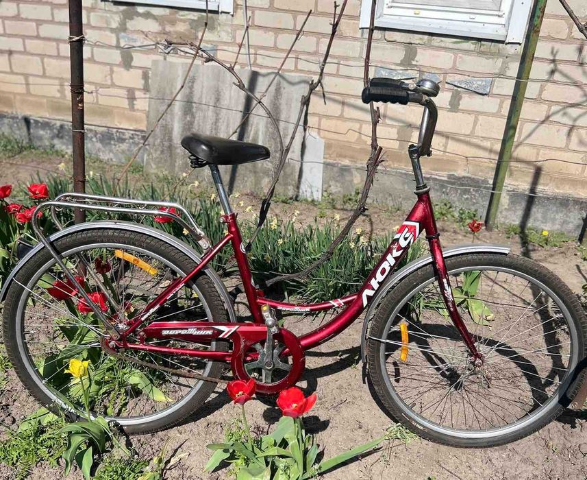 Продам жіночий велосипед Люкс