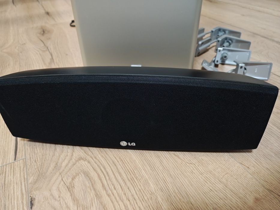 Subwoofer Canton AS5 aktywny plus 4x Canton + uchwyty +LG  Centralny