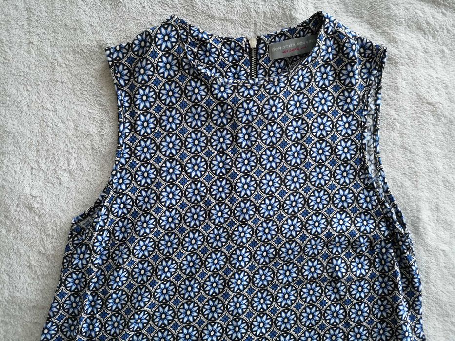 Elegancka sukienka w kwiaty kwiatki Dorothy Perkins 38 jak nowa