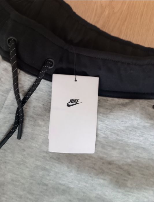 Nike Tech Fleece