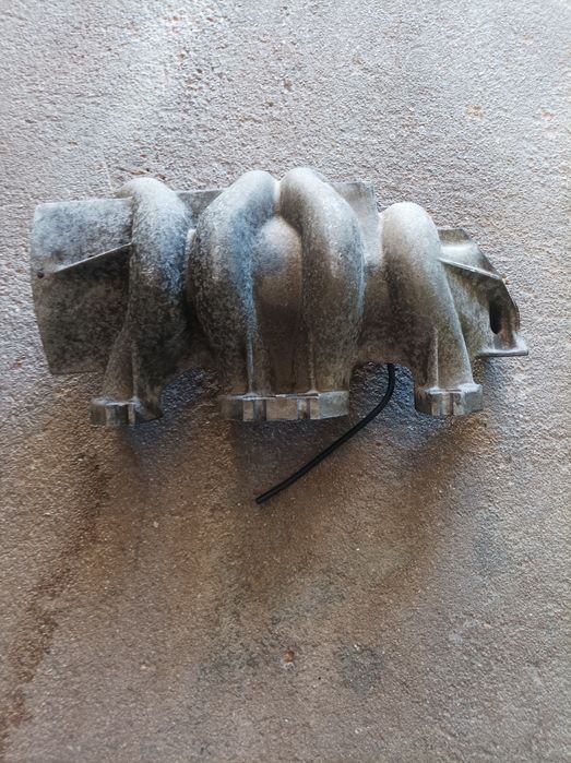 Coletor de escape e admiçao da Renault Clio/Kangoo