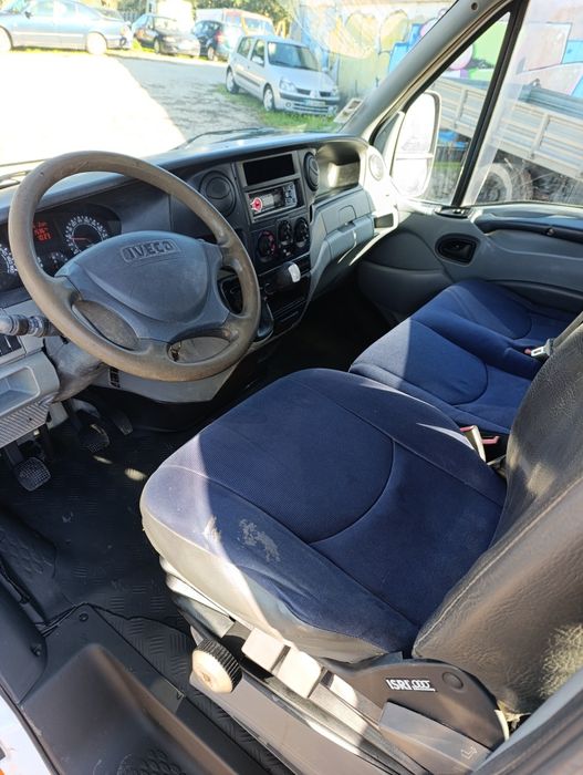 Carrinha Iveco 35C18 caixa aberta