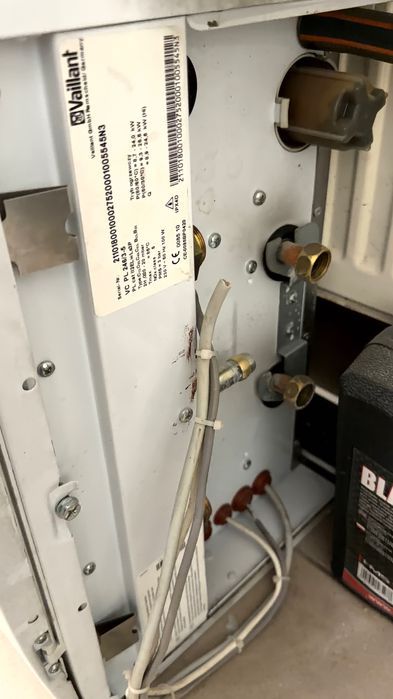Vaillant ecoTEC plus VC 246/3-5 sprawny + drugi na części + st. pog.