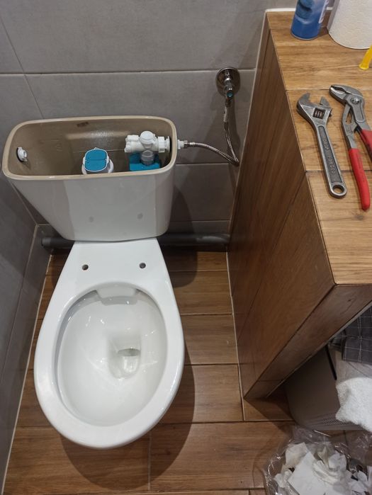 Hydraulik. Naprawa hydroforow , pomp. Poznań i okolice do 30 km