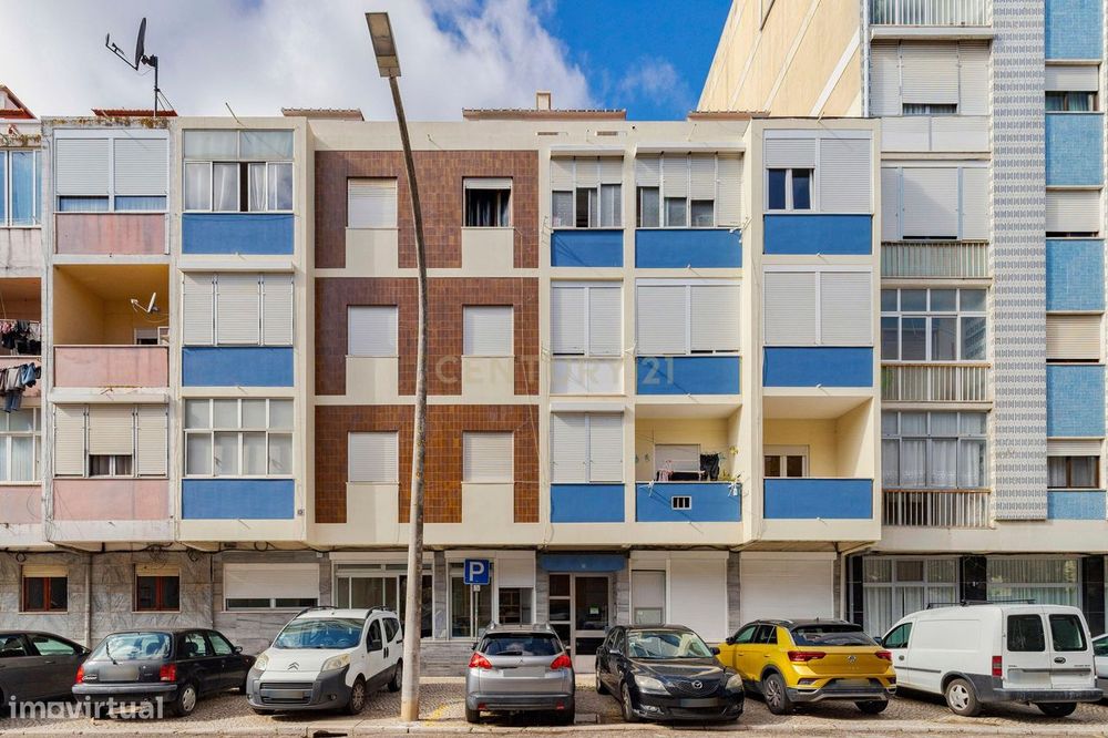 T2 Totalmente Remodelado no Centro da Cidade  Zona Nobre de Montalvão