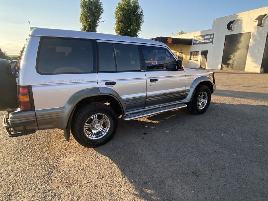 Продам Mitsubishi Pagero