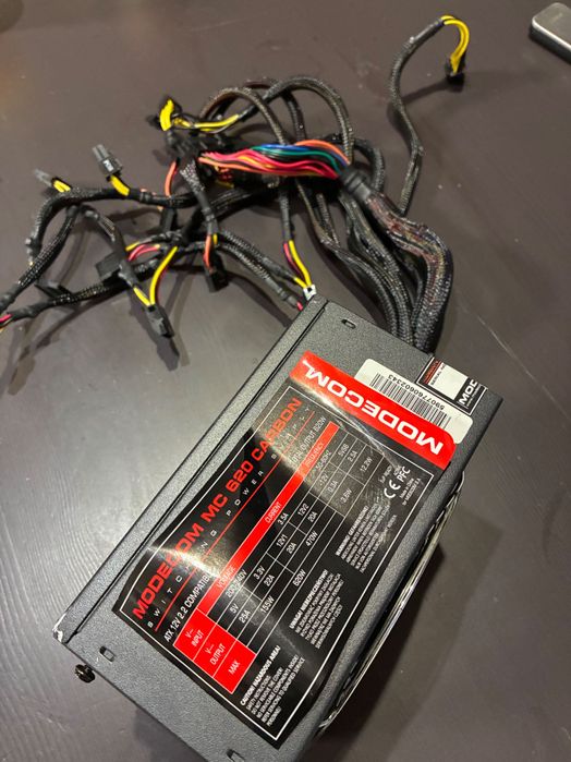 Zasilacz MODECOM MC620 Carbon - sprawny i cichy