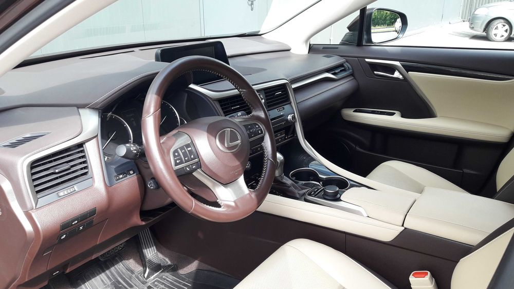 Lexus RX200t, первый владелец, официал