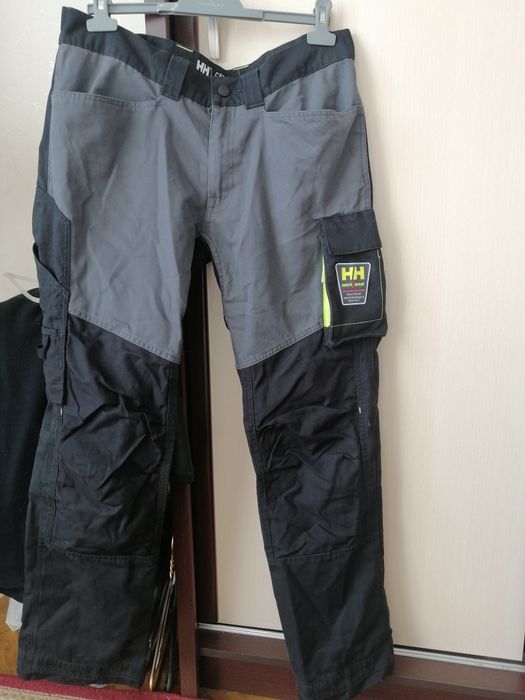 Продам робочі штани чорного кольору