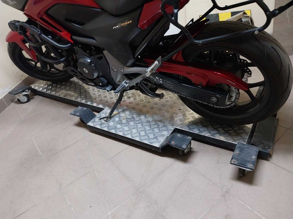 Platforma mobilna pod motocykl