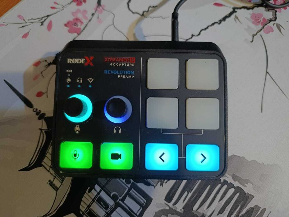 Rode X Streamer Продам Карту захвата 4k 30кадров + Звуковая карта + Стрим Дек
