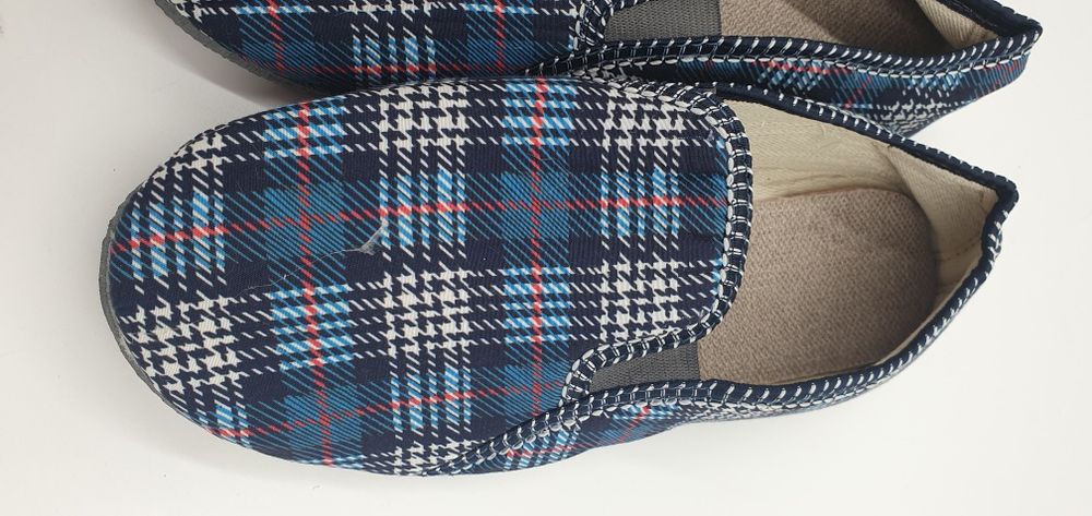 Bambosze papcie 43 lekkie gruba podeszwa 44,45