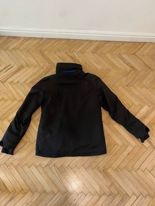 Salomon лыжная куртка Salomon Ski Jacket / Softshell
Salomon Ski Jacket / Softshell