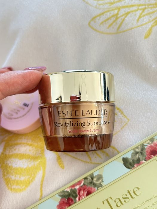 Zestaw Estée Lauder x Ladurée