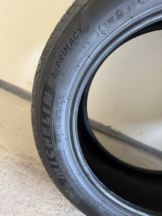Michelin e.Primacy 235/55 R19 – 4 szt. – prawie nowe