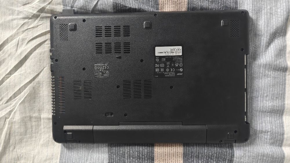 Ноутбук Acer Aspire E5-521-484A/ 8gb оперативки/ ssd 120 gb