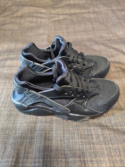 Женские кроссовки Nike Huarache Run Gs (36,5р.23-23,5см)