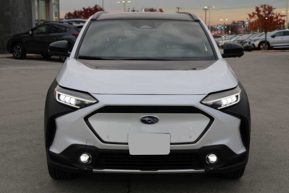 Subaru Solterra Touring      2023
