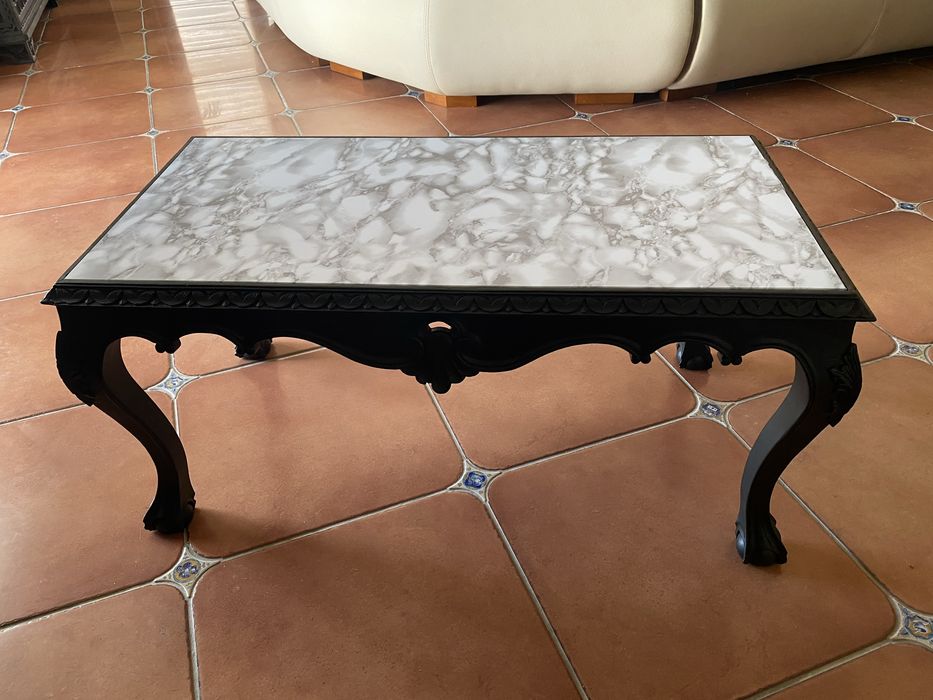 Mesa Queen Anne restaurada