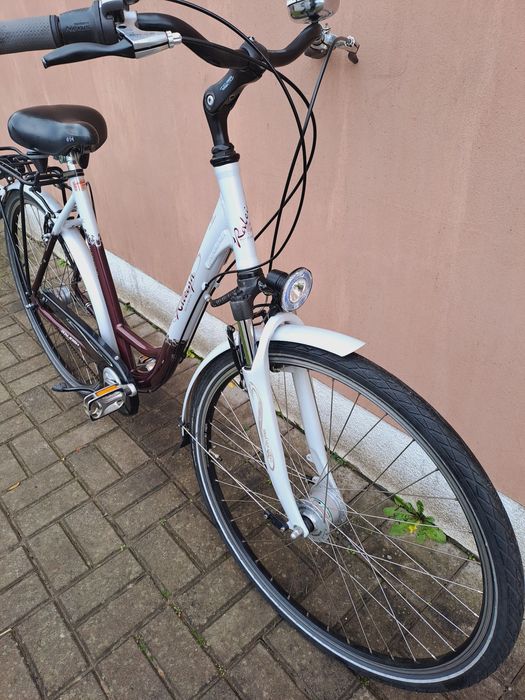 Велосипед дамський Raleigh на 28"колесах з Німеччини