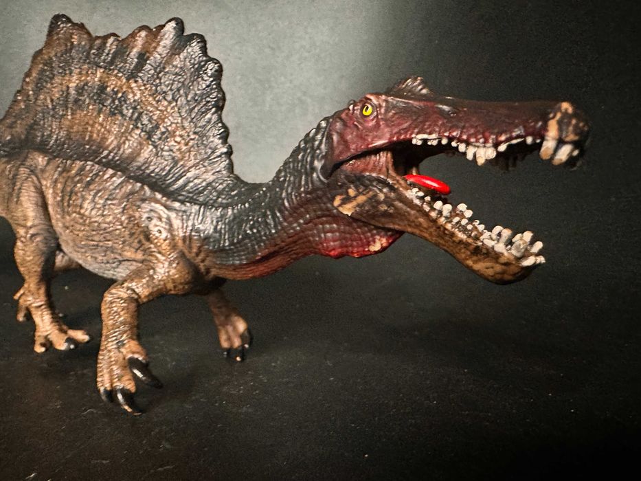 ігрова фігурка Schleich Spinosaurus спінозавр
