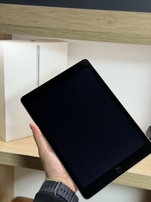 iPad Gen 5 32Gb Space Gray (wi-fi)