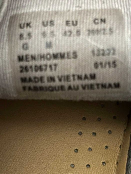 Чоловічі зелені туфлі замшеві clarks