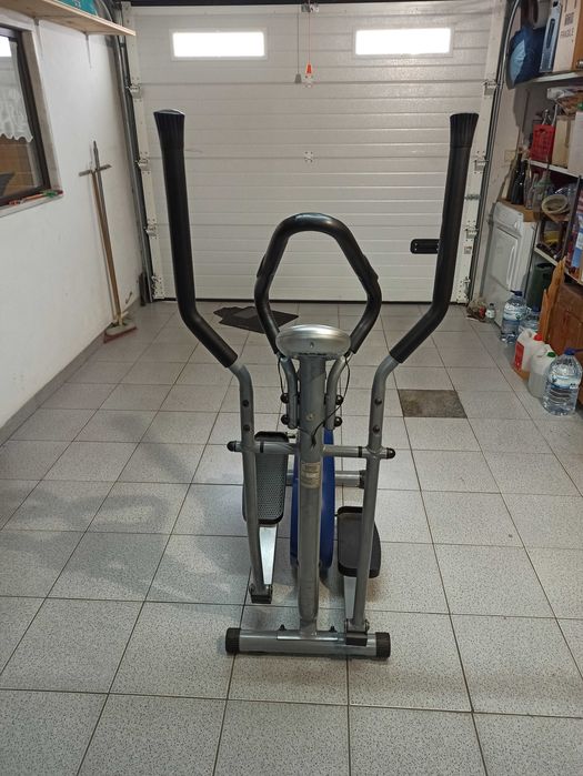 Bicicleta de ginasio