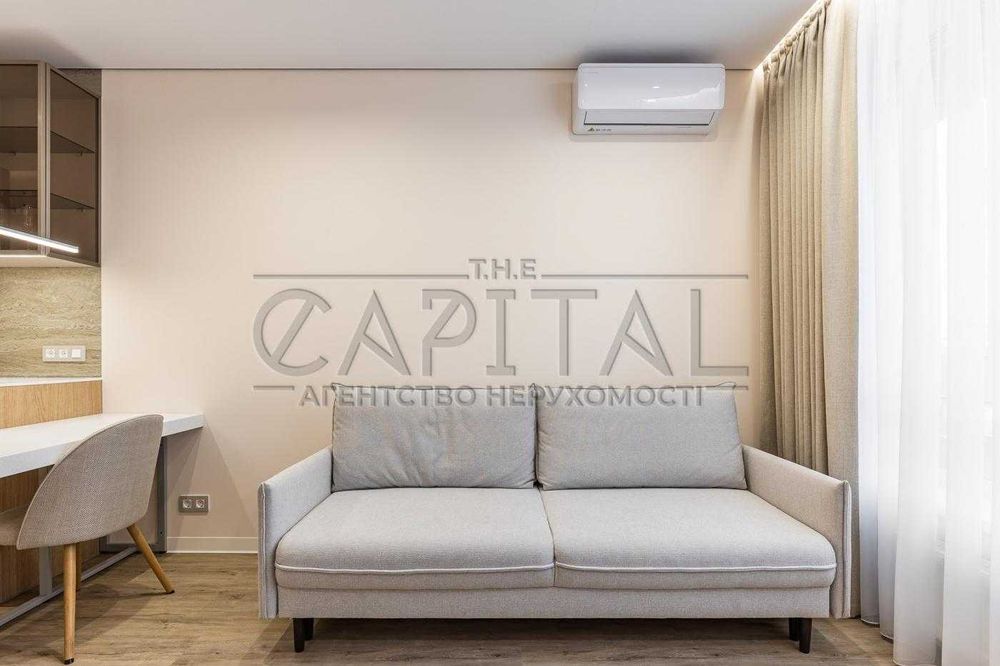 Аренда квартиры / WHITE LINES / Первая сдача