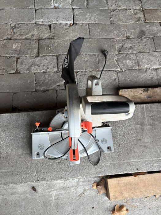 Piła Ukośna Vulcan Concept VU1400