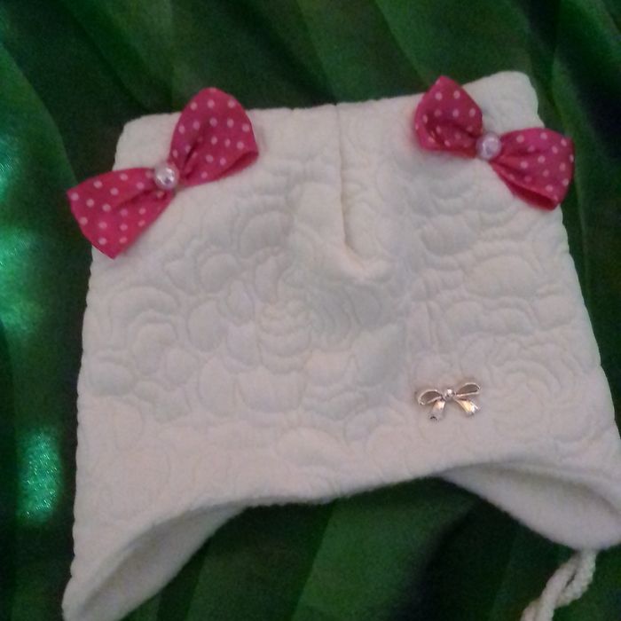 Шапка на малышку