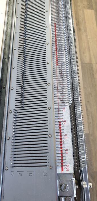 Вязальная машина