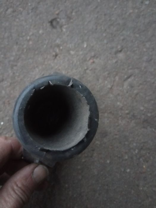 Ручка на снеговую лопату.