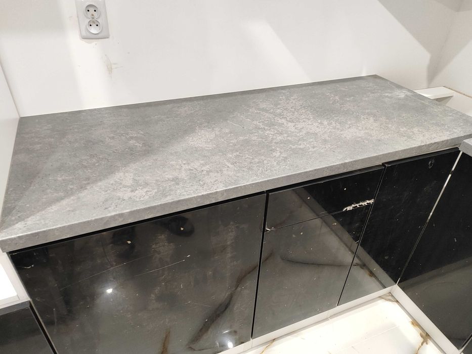 Blat kuchenny gruby blaty grubość 4cm długość 150cm / 70cm listwa
