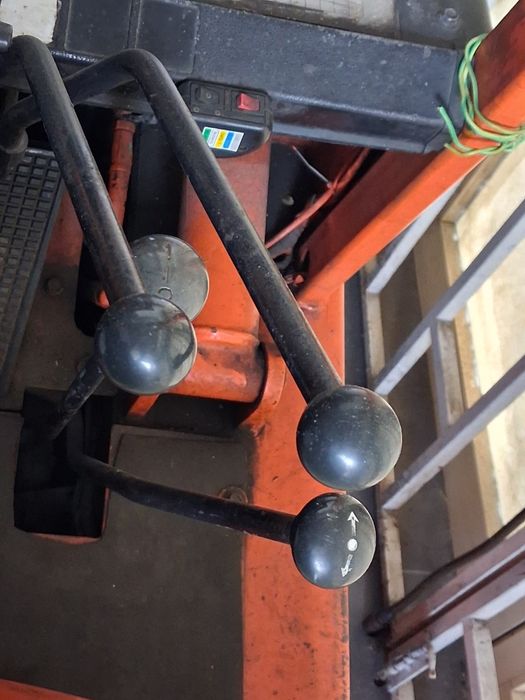 Empilhador Toyota 3fg15 - 1500 Kgs . Mastro Triplex 4.00 Metros