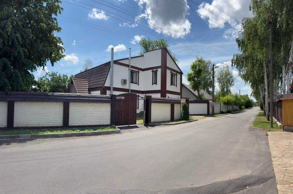 Продам дом в пос.Обуховка